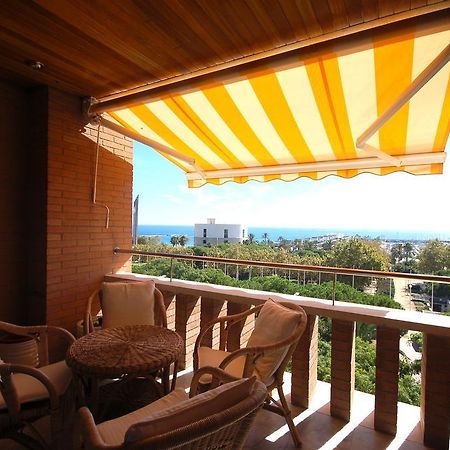 Lets Holidays Apartment Sea Views In Barcellona Camera foto