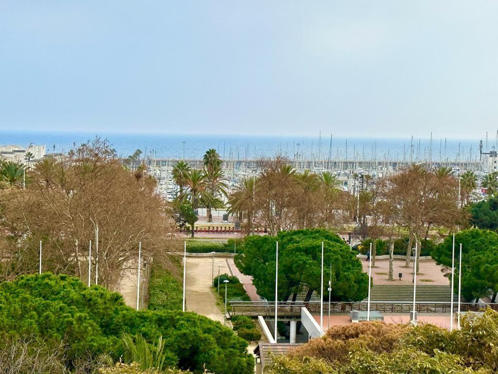 Lets Holidays Apartment Sea Views In Barcellona Esterno foto