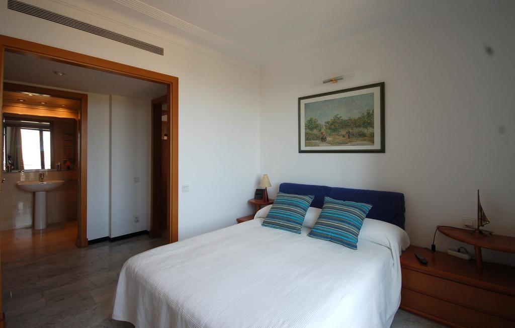 Lets Holidays Apartment Sea Views In Barcellona Camera foto
